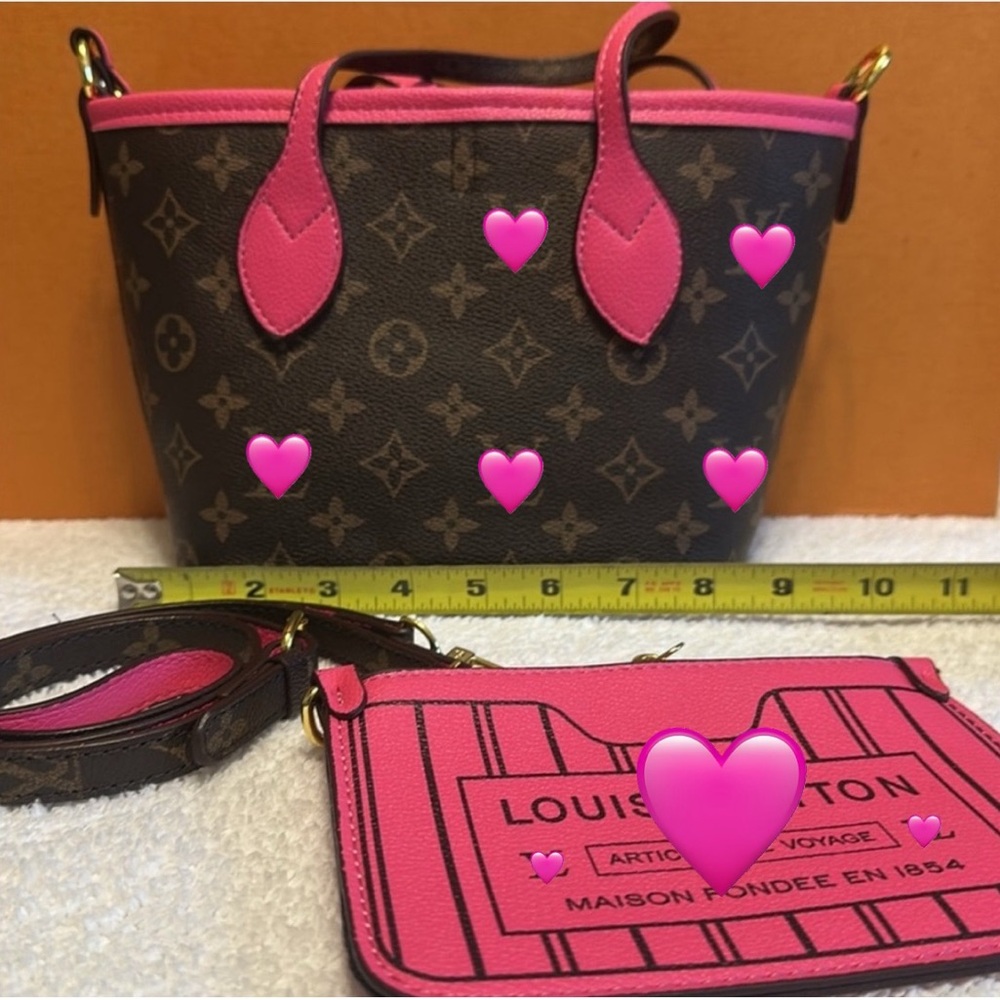 🩷Valentine Special!!🩷
Brown & Pink Reversible Women's Bag Set - Picture 3 of 4